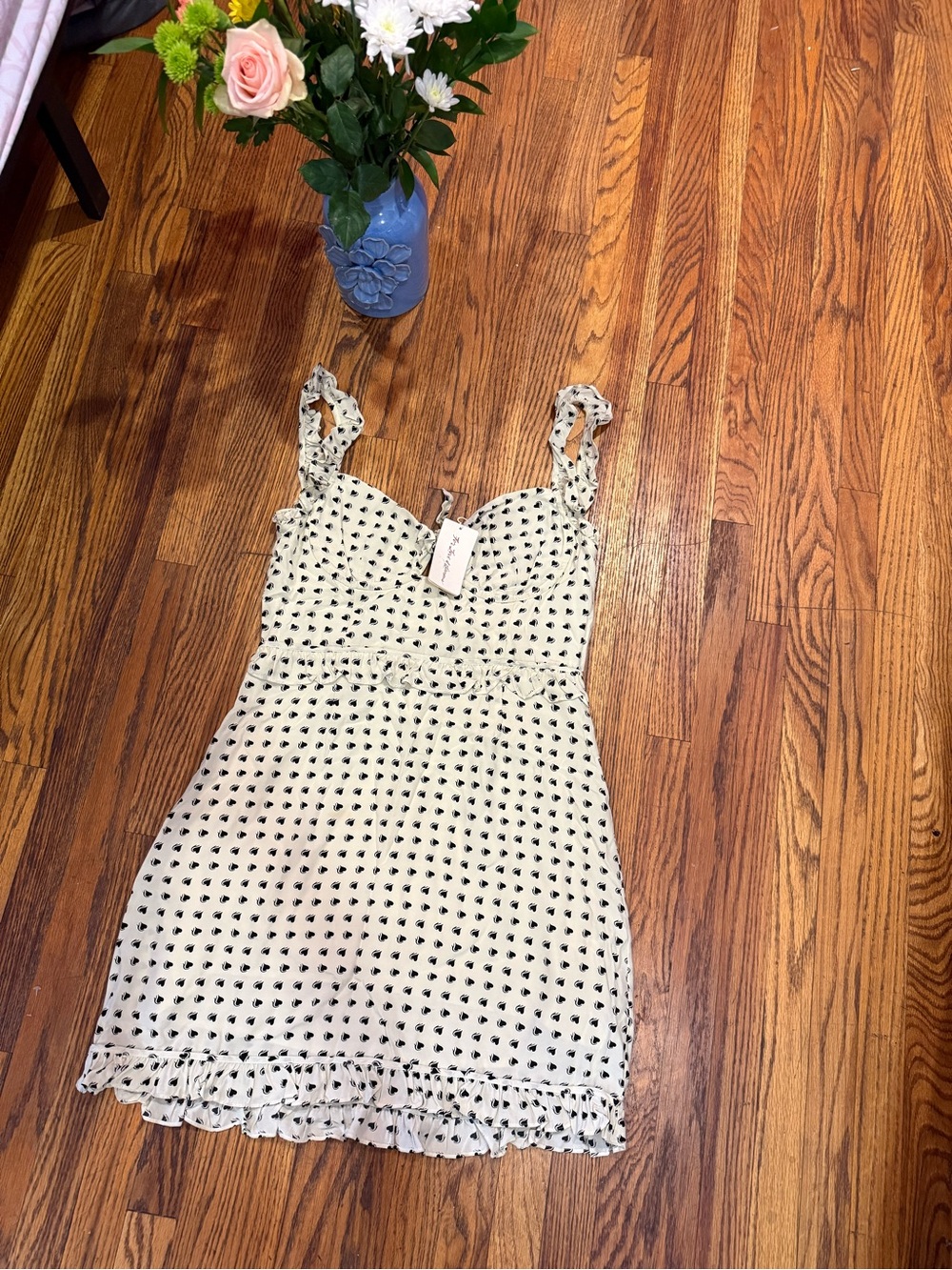 For Love And Lemons 🍋 summer
Dress. Get Hamptom ready. Hugs the body perfectly